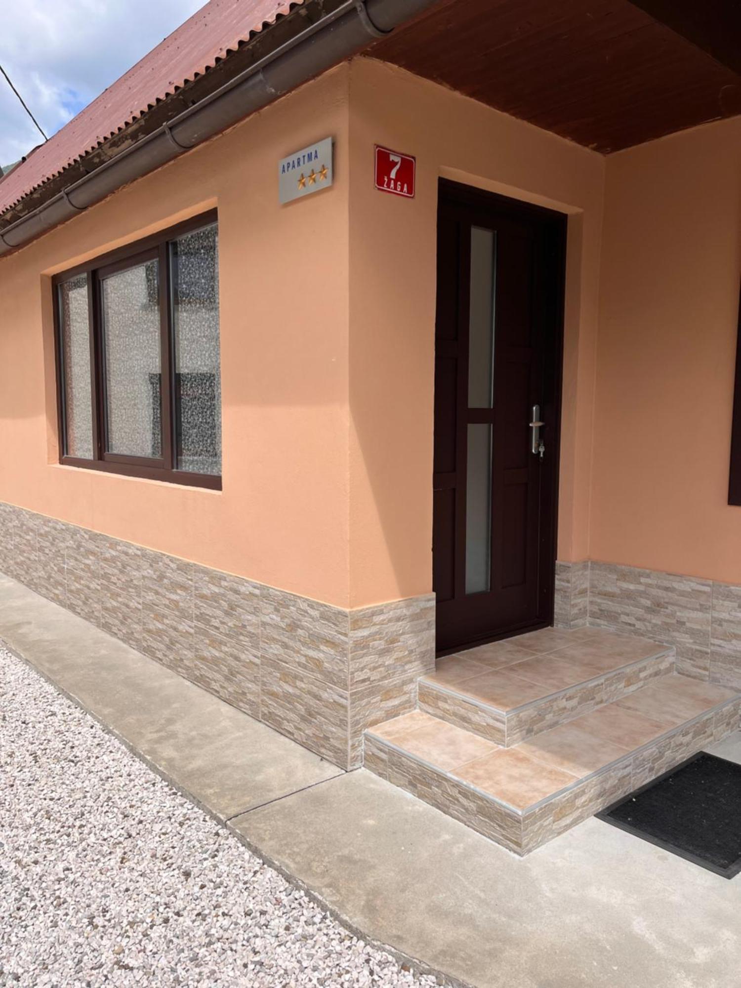 Zaga Apartma Beny With Sauna מראה חיצוני תמונה